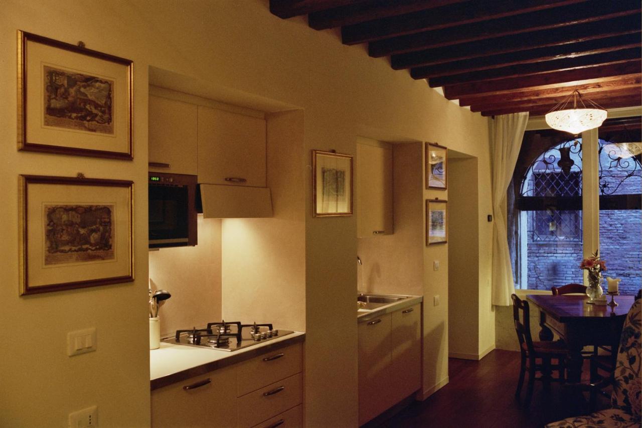 Al Pozzo Dei Scoacamini, 100 M From San Marco, Ground Floor Διαμέρισμα Βενετία Εξωτερικό φωτογραφία