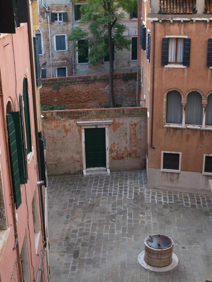 Al Pozzo Dei Scoacamini, 100 M From San Marco, Ground Floor Διαμέρισμα Βενετία Εξωτερικό φωτογραφία