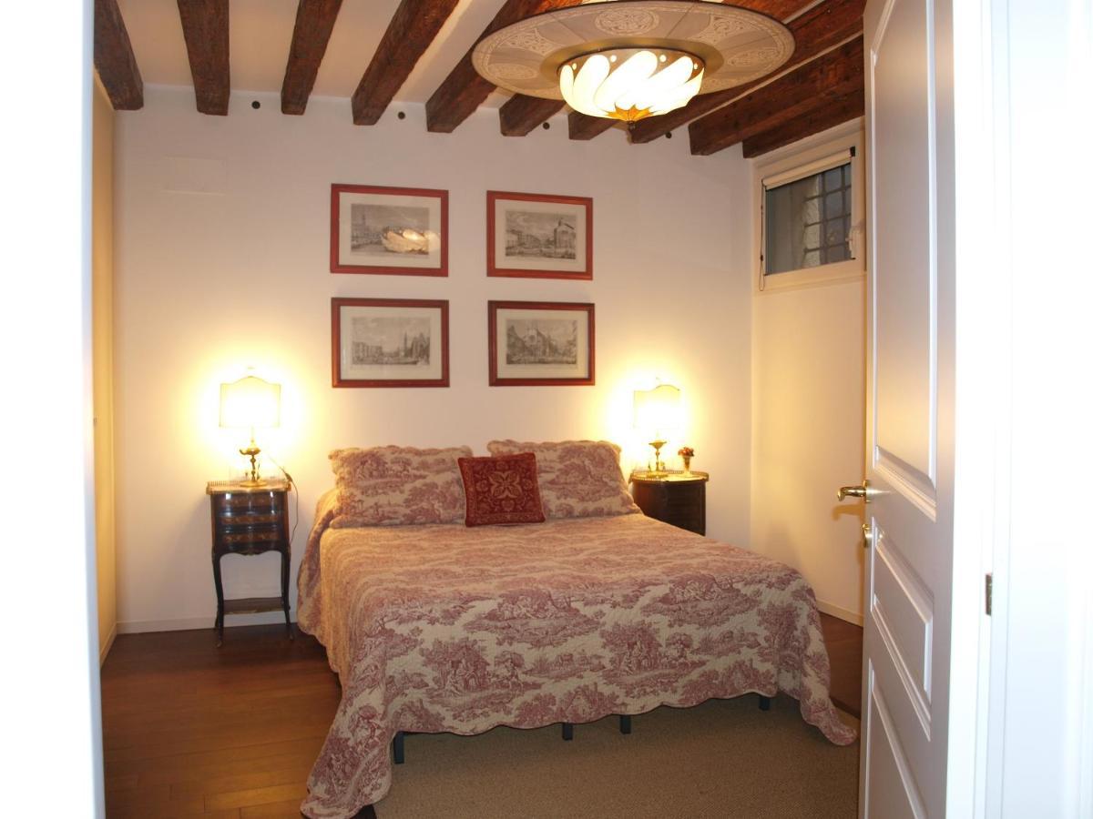 Al Pozzo Dei Scoacamini, 100 M From San Marco, Ground Floor Διαμέρισμα Βενετία Εξωτερικό φωτογραφία